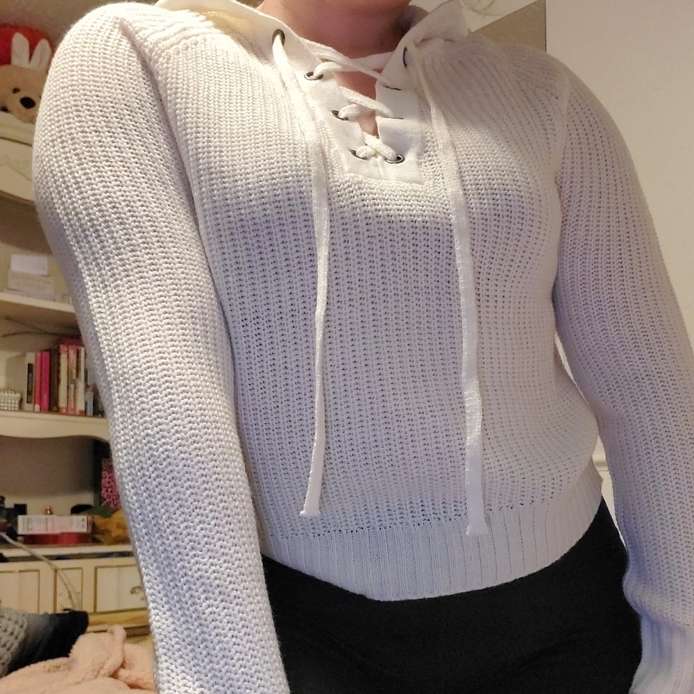 Rue 21 White knit hoodie - criss cross front